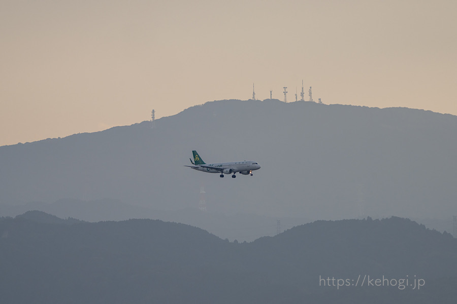 井野山,福岡県糟屋郡宇美町,井野公園,唐山城跡,福岡空港,飛行機,福岡市,百道,天神,福岡都市高速,脊振山,九千部山,春日市,大野城市