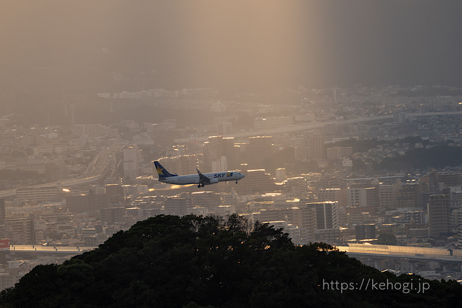 井野山,福岡県糟屋郡宇美町,井野公園,唐山城跡,福岡空港,飛行機,福岡市,百道,天神,福岡都市高速,脊振山,九千部山,春日市,大野城市