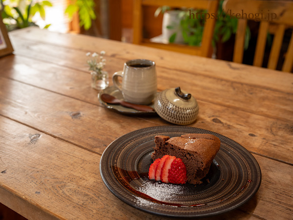 juneberry,ジューンベリー,カフェ,福岡県朝倉郡東峰村,コーヒー,ティー,小石原焼,ガトーショコラ