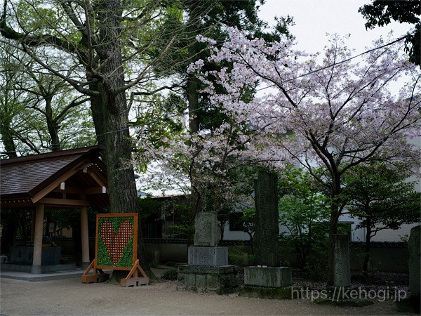 現人神社,あらひとじんじゃ,福岡県那珂川市